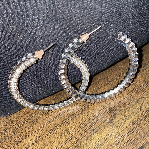 Faux bling rhinestone fashion hoops earrings - Picture 7 of 12